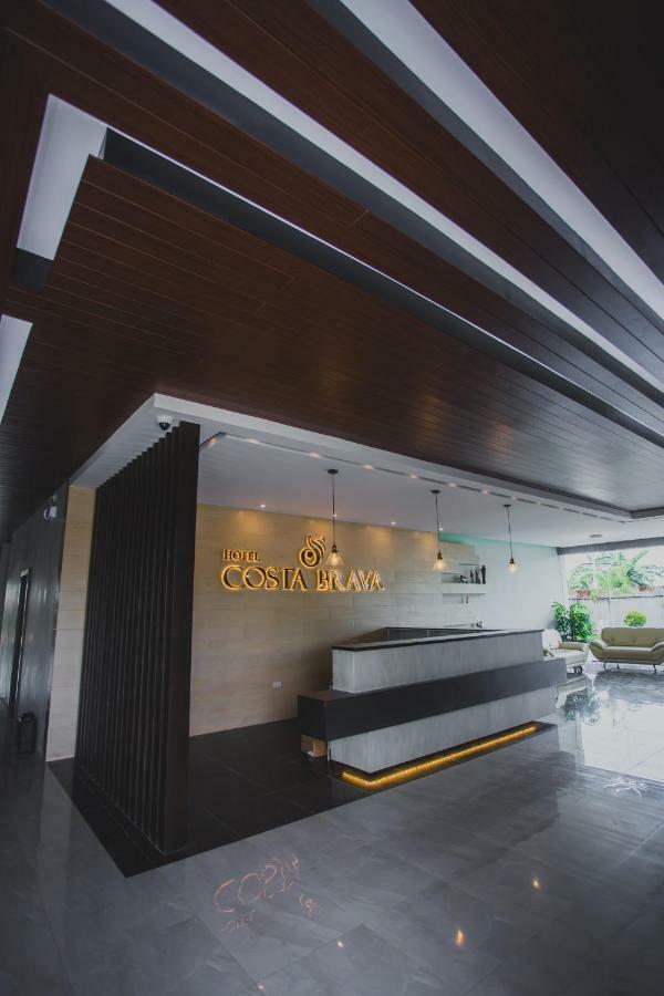 Hotel Costa Brava Tacloban Exterior foto