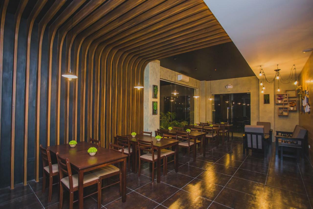 Hotel Costa Brava Tacloban Exterior foto